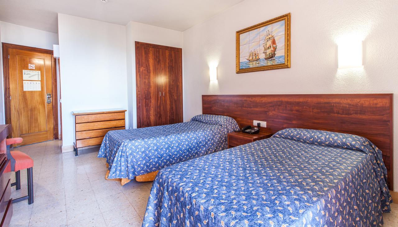 בנידורם Hotel Calas Marina מראה חיצוני תמונה